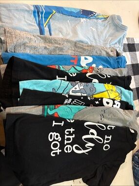 Boys 4T shirts bundle